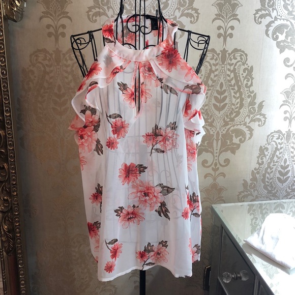 Forever 21 Tops - Forever 21 NWT sleeveless top